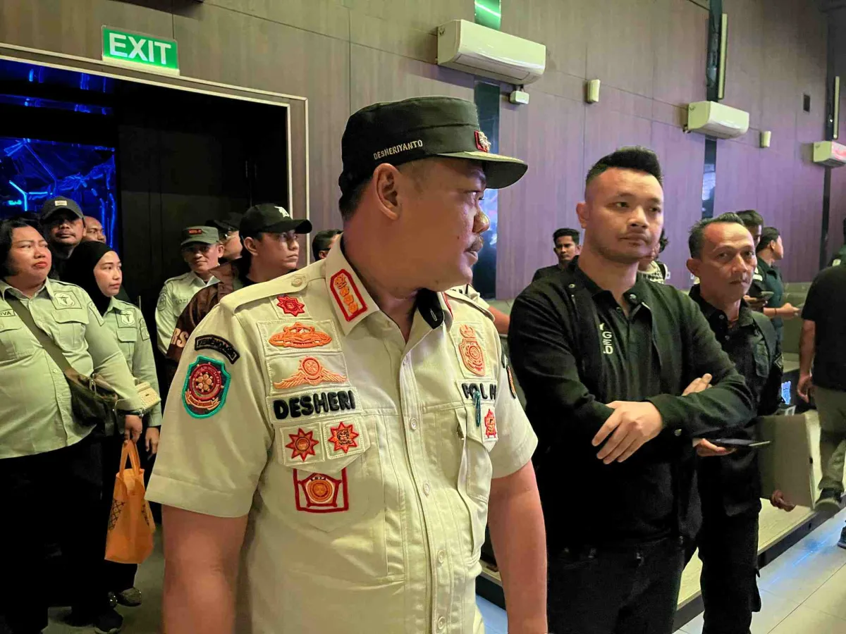 Sidak Satpol PP dan DPRD Pekanbaru Tertibkan Hiburan Malam yang Langgar Jam Operasional
