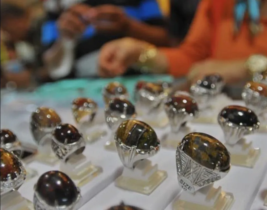 Penurunan Harga Batu Akik Bacan yang Dulu Bernilai Rp250 Juta