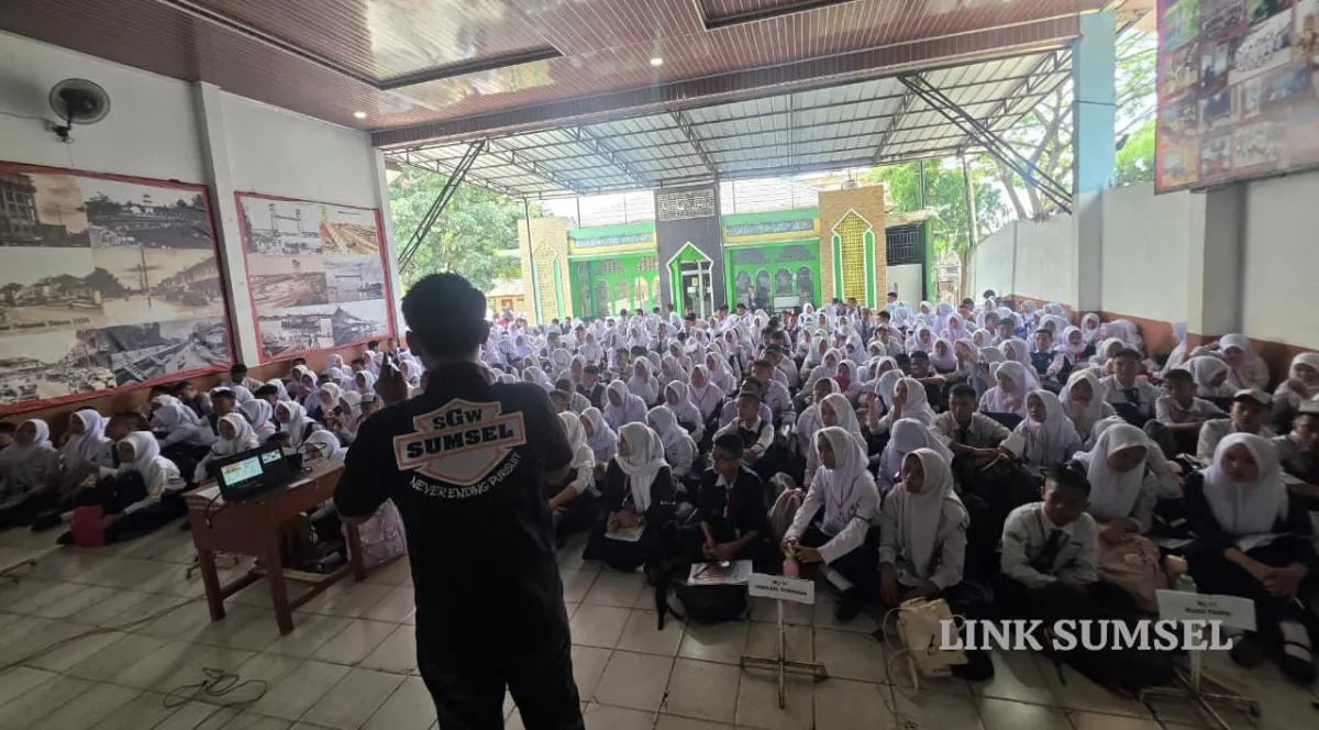 Densus 88 Gelar Sosialisasi Pencegahan Radikalisasi di Tiga Sekolah di Palembang