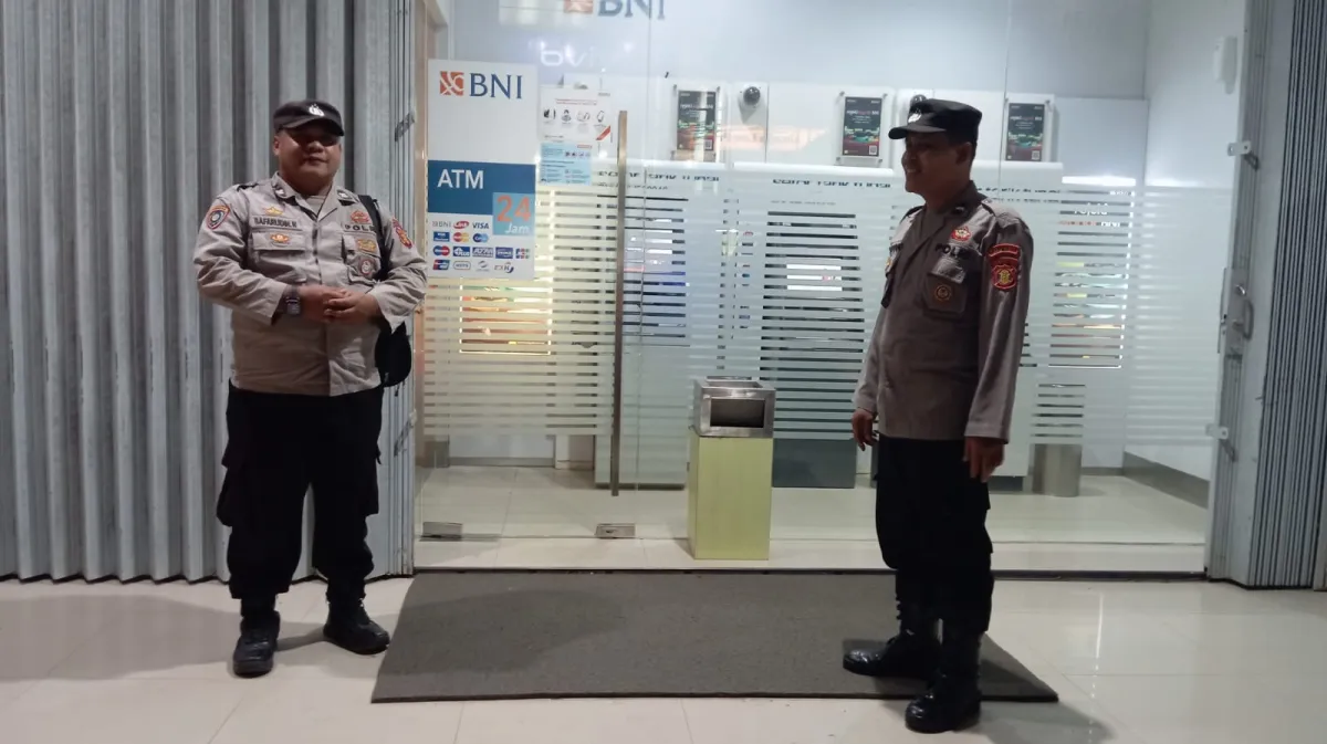 Polsek Sangatta Utara Gelar Patroli Malam untuk Amankan Area ATM