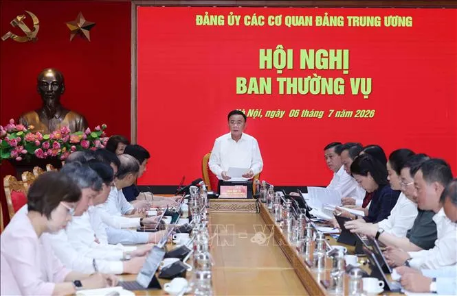 Rapat Komite Tetap Partai Pusat Bahas Strategi Penguatan Organisasi