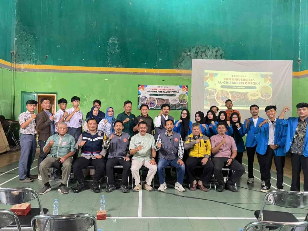 KKN TB UNFARI Kelompok 4 Sakadarma: Diplomasi Budaya dan Pengembangan Desa