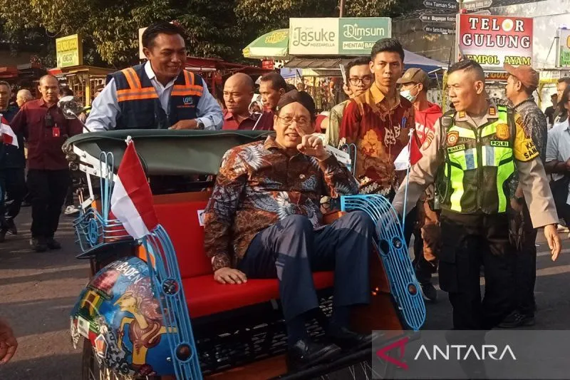 Pemerintah Turunkan Bunga Pinjaman UMKM Menjadi 8 Persen