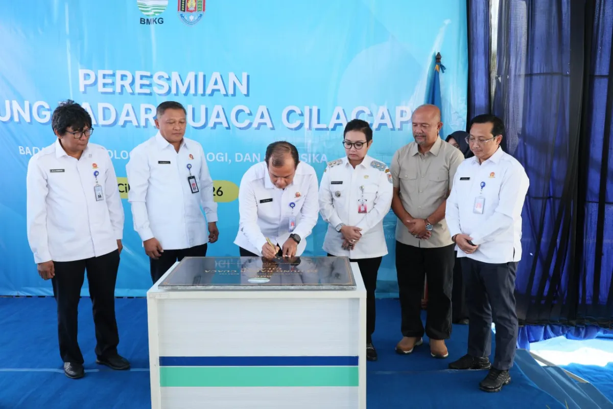 BMKG Resmikan Radar Cuaca S-Band di Cilacap untuk Peringatan Dini Cuaca Ekstrem