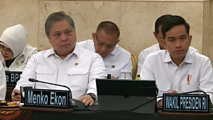 Perubahan Posisi Kursi Wapres Gibran Dalam Sidang Kabinet Dipastikan Faktor Teknis