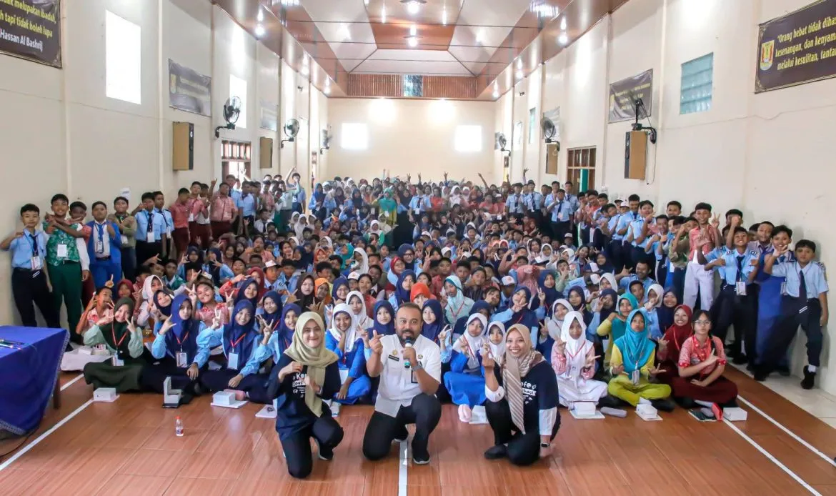 Murid Baru SMPN 1 Ponorogo Antusias Ikuti Literasi Digital
