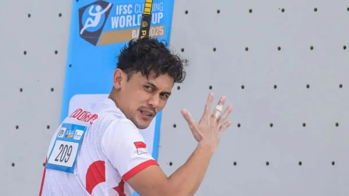 Veddriq Leonardo Menangkan Emas di World Climbing Series Chamonix 2026