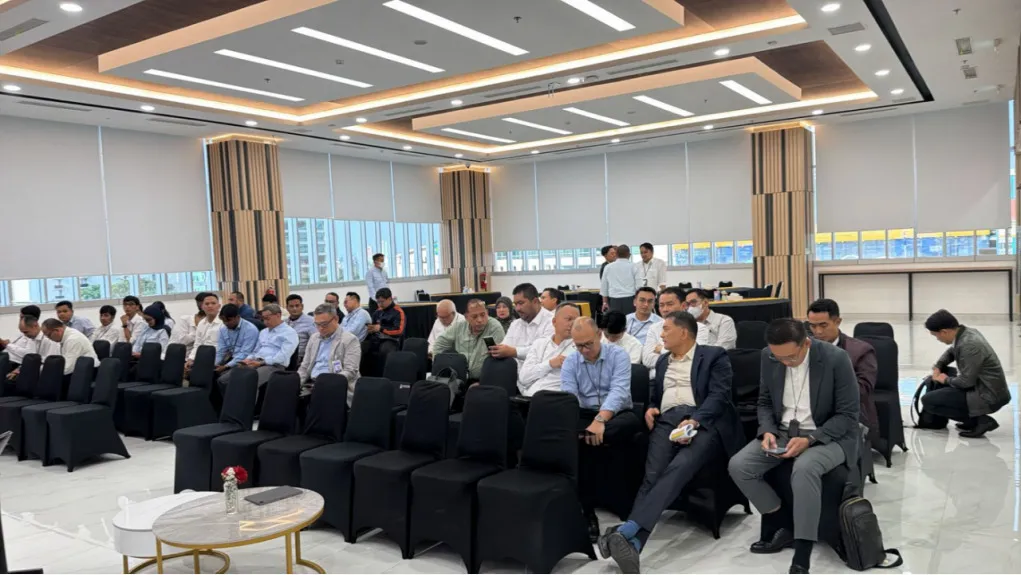 Pengarahan Direktur Micro BRI Perkuat Strategi Bisnis Mikro di KC S. Parman