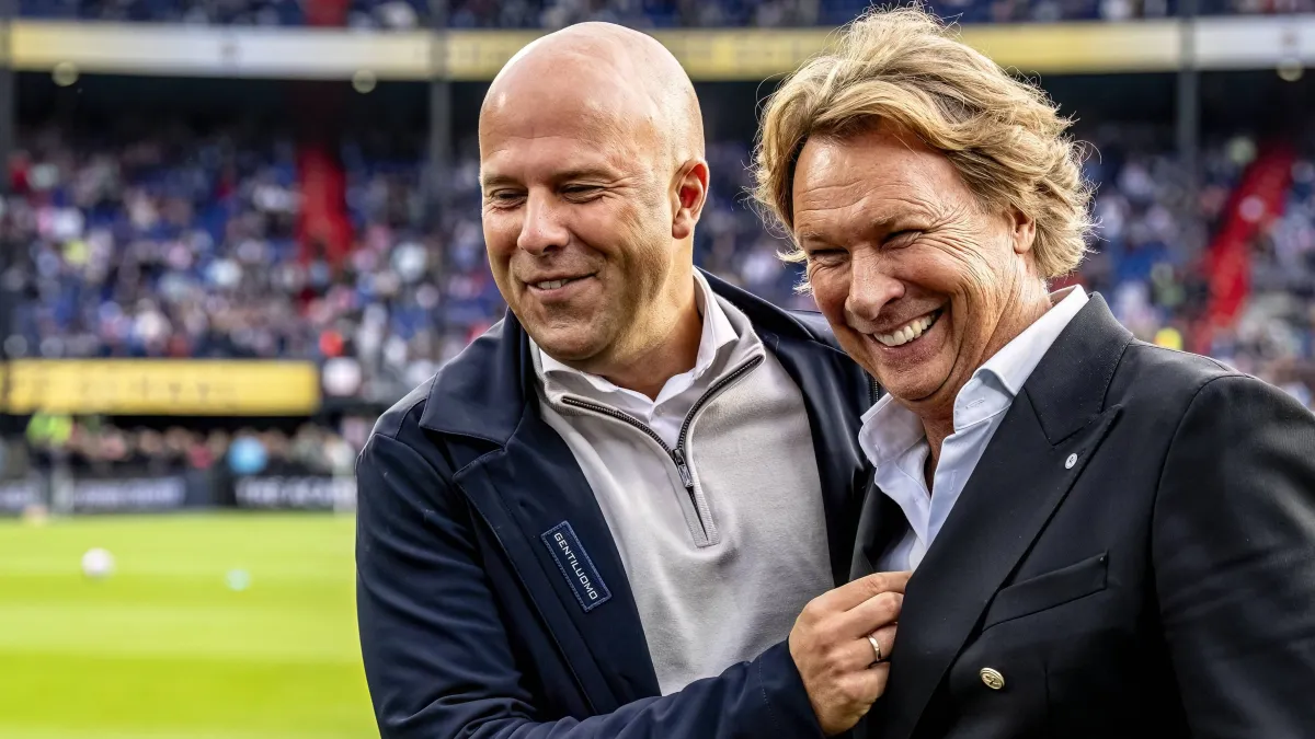 Hans Kraay Junior: Arne Slot Belum Siap Latih Timnas Belanda
