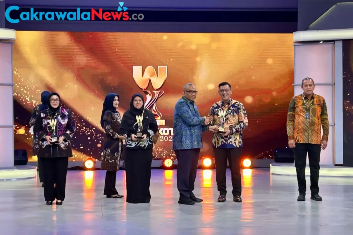 Wamenaker Tegaskan Pentingnya Pelayanan Publik yang Transparan