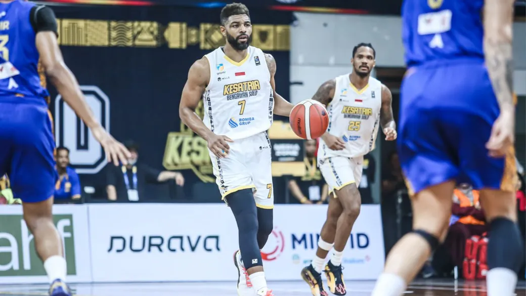 Mike Singletary Umumkan Pensiun dari Dunia Basket