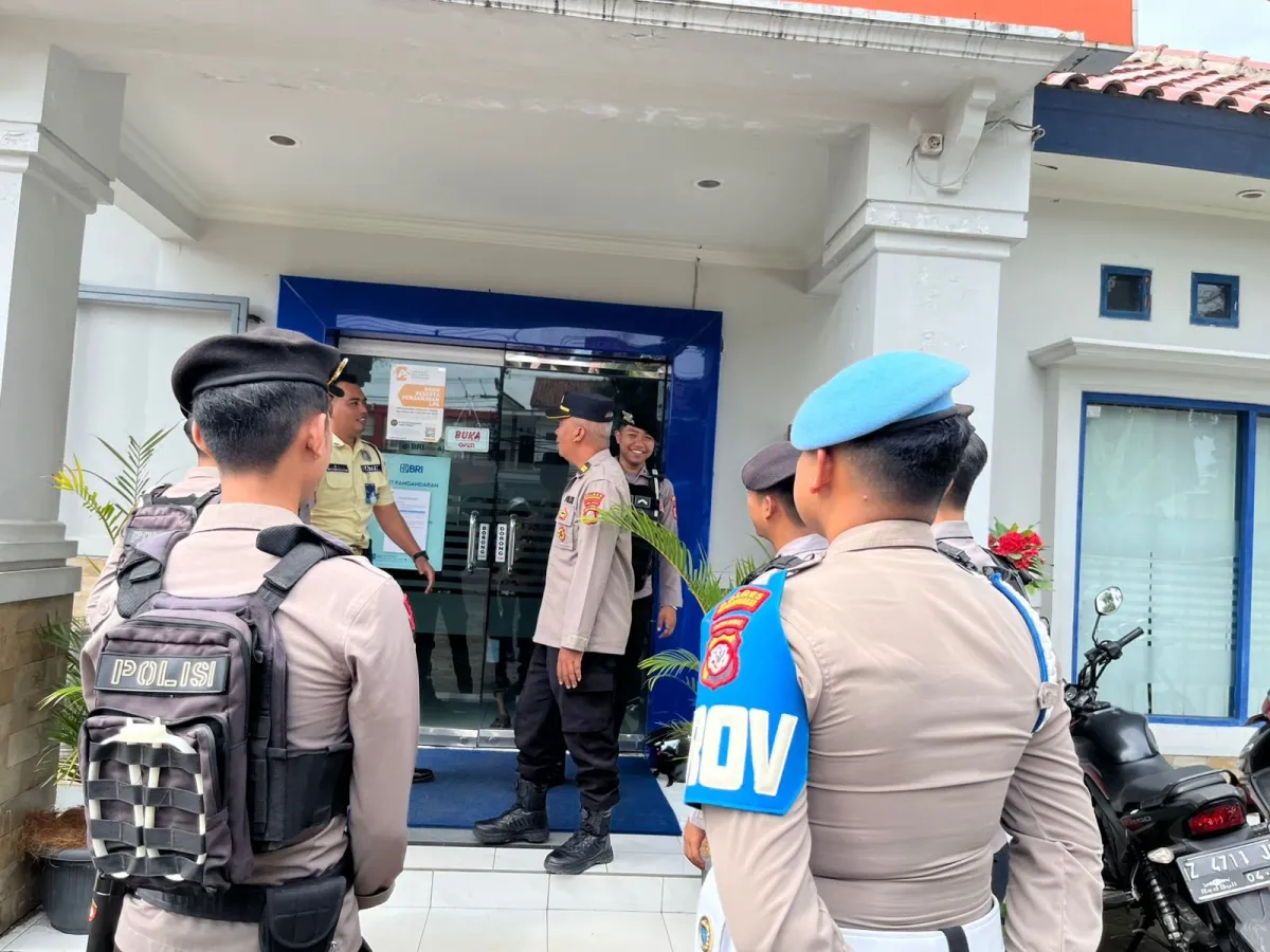 Patroli Polres Pangandaran Jamin Keamanan Transaksi Perbankan