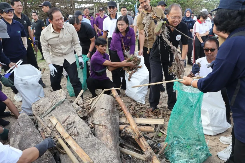 TPA Suwung Overloaded, Kementerian LH Lakukan Penyidikan dan Minta Pemilahan Sampah Segera