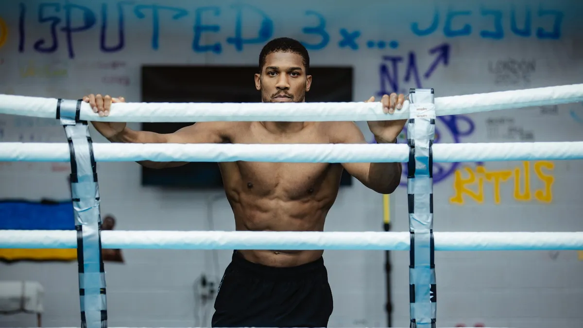 Anthony Joshua Siap Hadapi Tyson Fury Usai Pertarungan Pemanasan di Jeddah