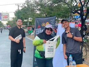 Densus 88 Gelar Kampanye Tolak Radikalisme dan Bullying di Car Free Day Makassar
