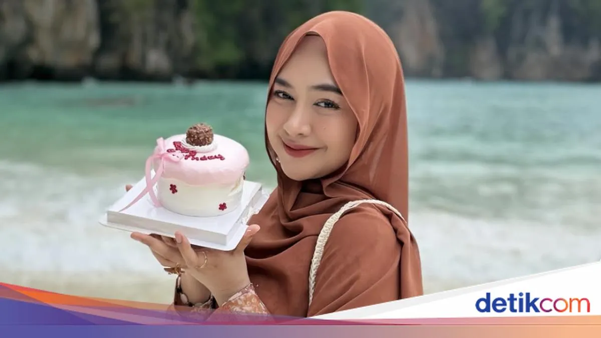 Ria Ricis Gemar Berbagi, Suka Traktir dan Borong Makanan