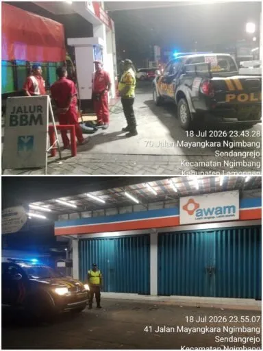 Polsek Ngimbang Laksanakan Patroli Blue Light untuk Pengamanan Wilayah Rawan Kriminal