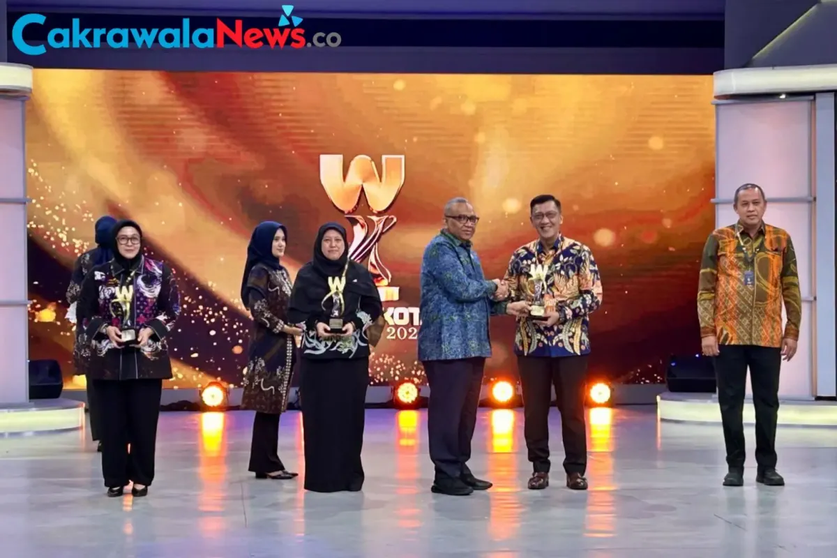 Wamenaker Tekankan Pentingnya Pelayanan Publik untuk Membangun Kepercayaan