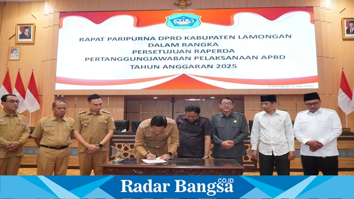 DPRD Lamongan Setujui Raperda APBD 2025 untuk Infrastruktur dan Pengentasan Kemiskinan