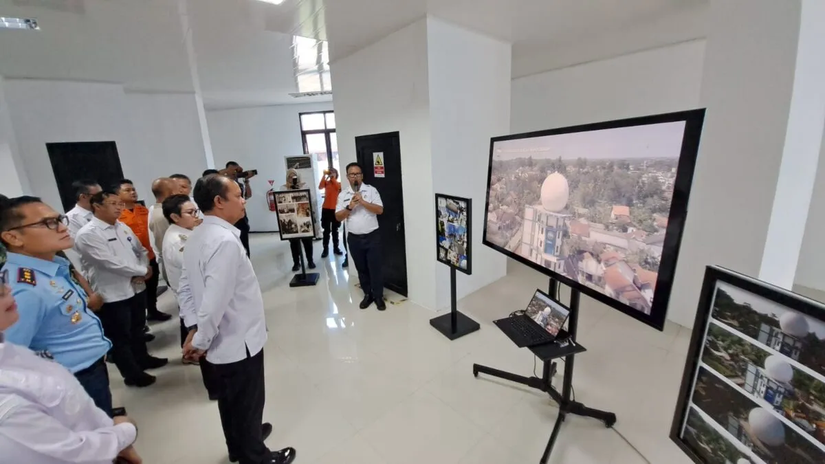 BMKG Resmikan Radar Cuaca S-Band di Cilacap untuk Pantau Cuaca Ekstrem