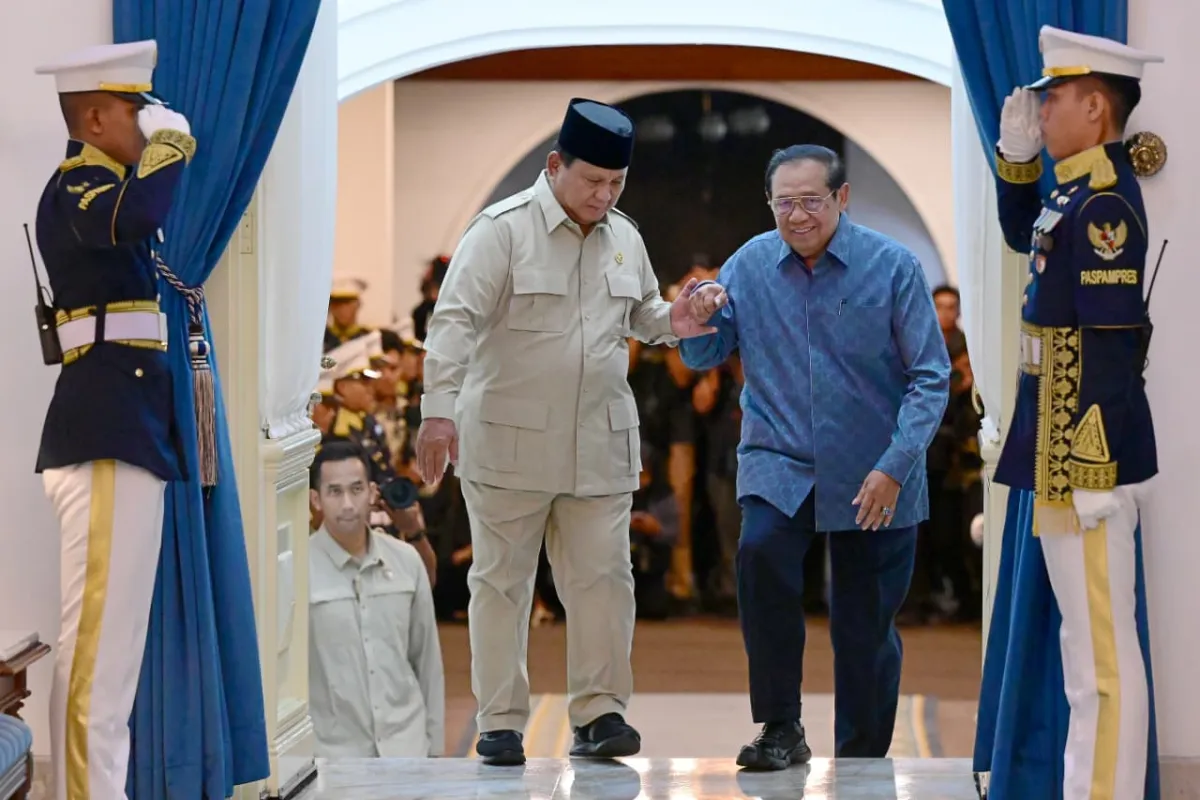 Silaturahmi Hangat Prabowo dan SBY di Istana Negara