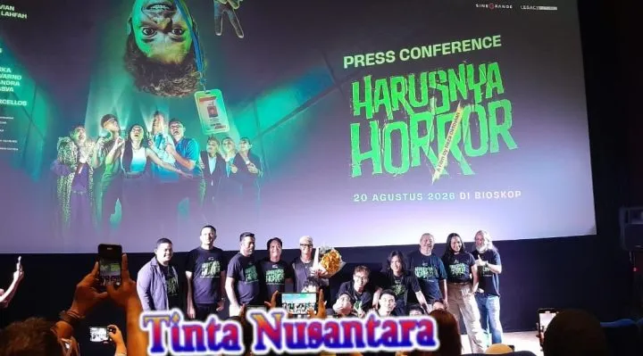 Film 'Harusnya Horror' Memperkenalkan Final Poster dan Menyajikan Kombinasi Horor serta Komedi