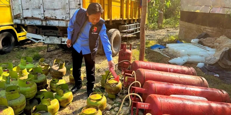 Penggerebekan Pengoplosan LPG di Blora, Dalang Utama Berhasil Melarikan Diri