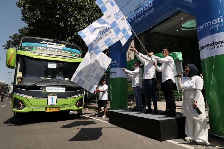 Cermati Fintech Group Kirim 225 Pemudik Gratis Menuju Jawa Tengah dan Jawa Timur