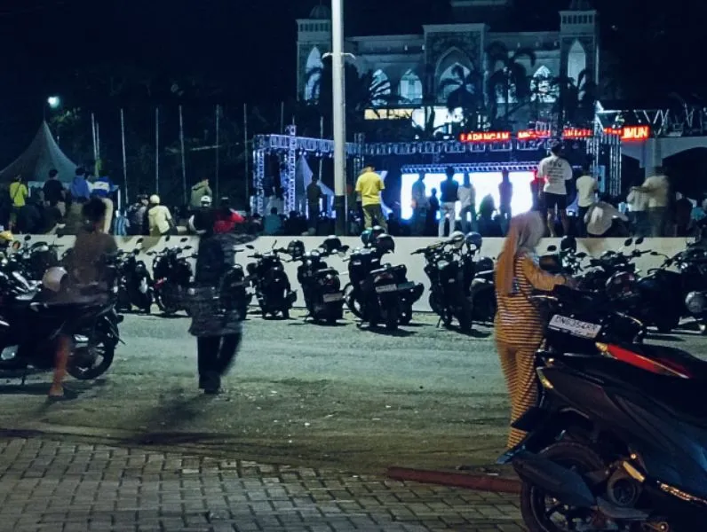 Ribuan Warga Nobar Piala Dunia 2026 di Lapangan Mirqan, Banggai