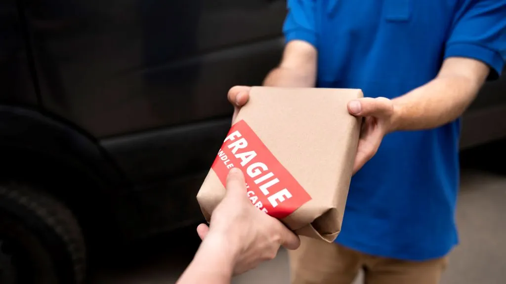 Tips Packing Barang Agar Tidak Mudah Rusak Selama Pengiriman