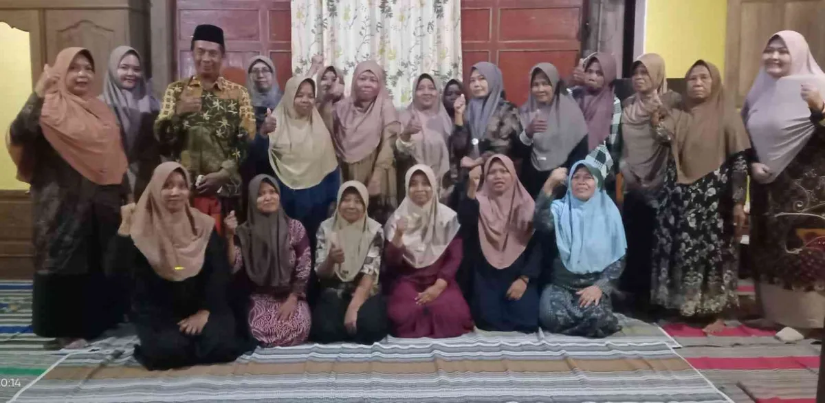 Kolaborasi Dosen Ilmu Hukum UNMER Malang dan Masyarakat Desa Belang: Pemberdayaan Perempuan melalui PKK