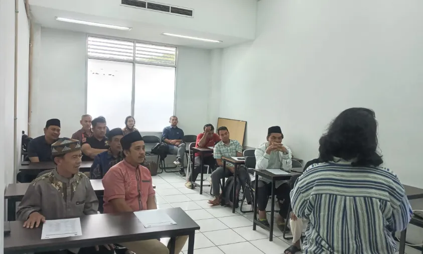 Pelatihan Literasi Digital dan UMKM untuk Pengurus RT di Jakarta