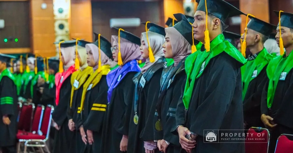 Wisudawan Unggul UIN Jakarta dalam Upacara Wisuda Ke-139 Soroti Keunggulan Akademik