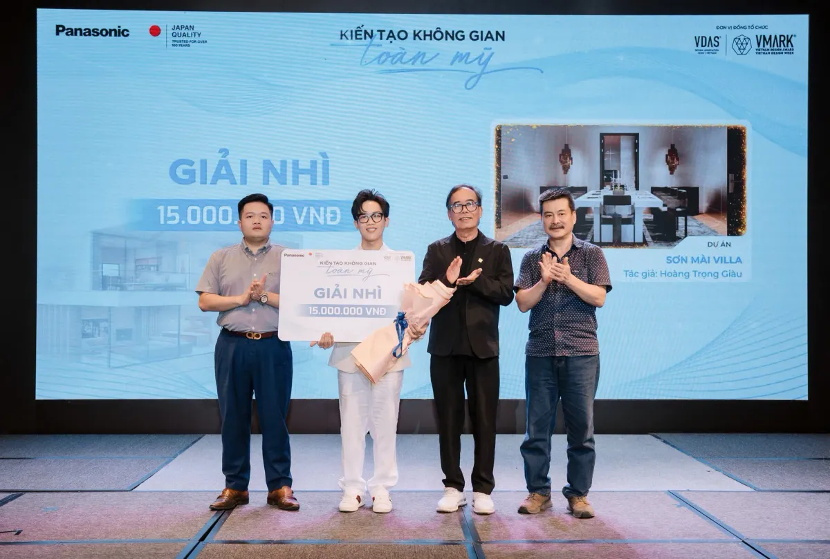 Mahasiswa HSU Raih Dua Penghargaan di Kompetisi Desain Panasonic