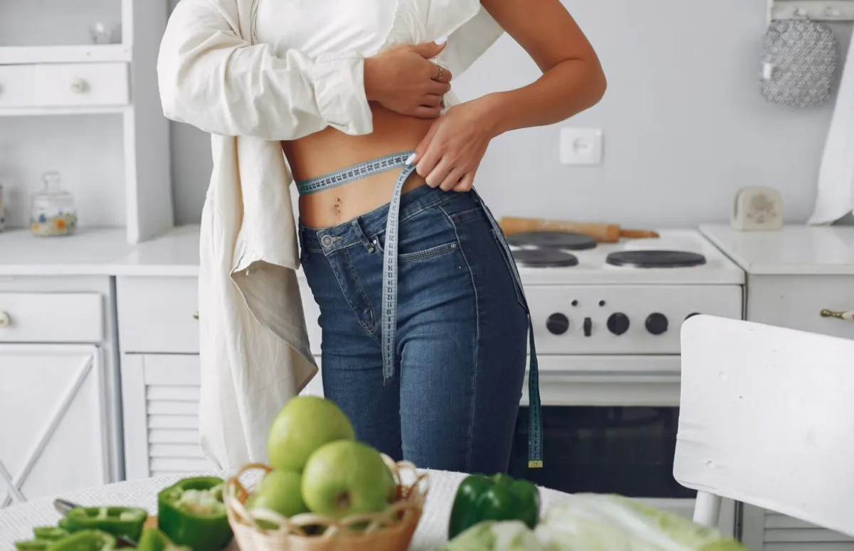Perbandingan Diet Intermitten Fasting dan Defisit Kalori dalam Menurunkan Berat Badan