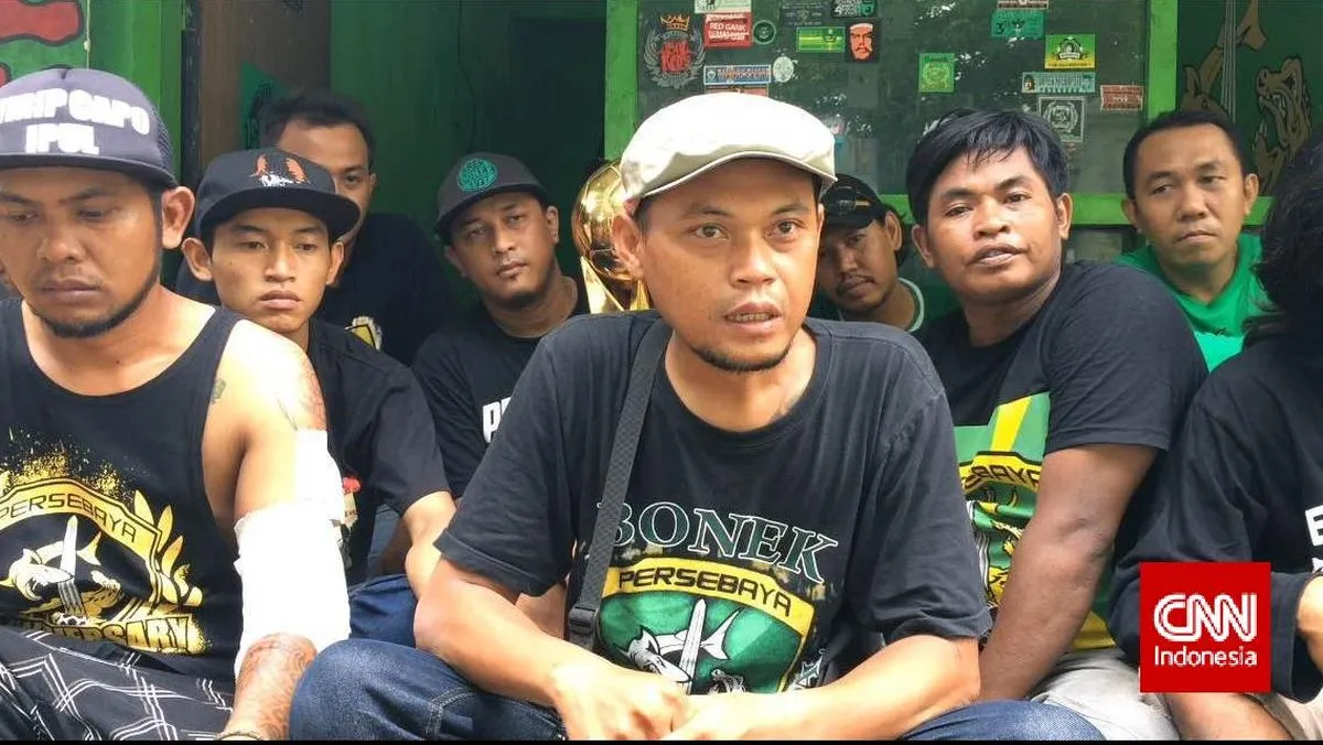 Menghormati Warisan Andie Peci: Tokoh Bonek dan Aktivis Buruh