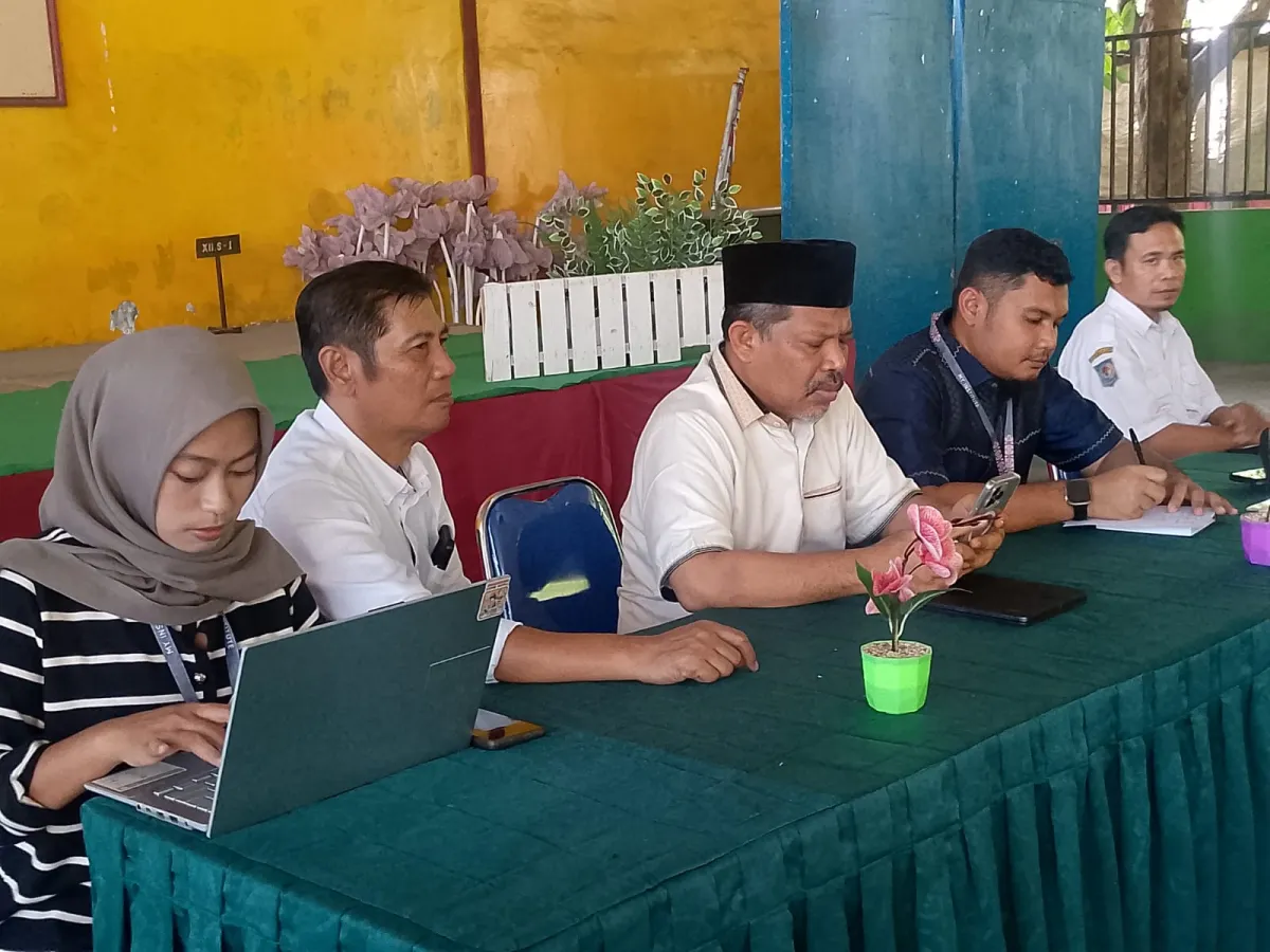 Sarasehan MPR RI di SMAN 3 Sumbawa: Membangun Karakter Generasi Muda Melalui Pemahaman Konstitusi