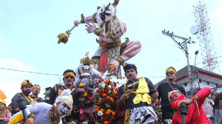 Festival Bunga Bandungan 2026 Digelar Meriah