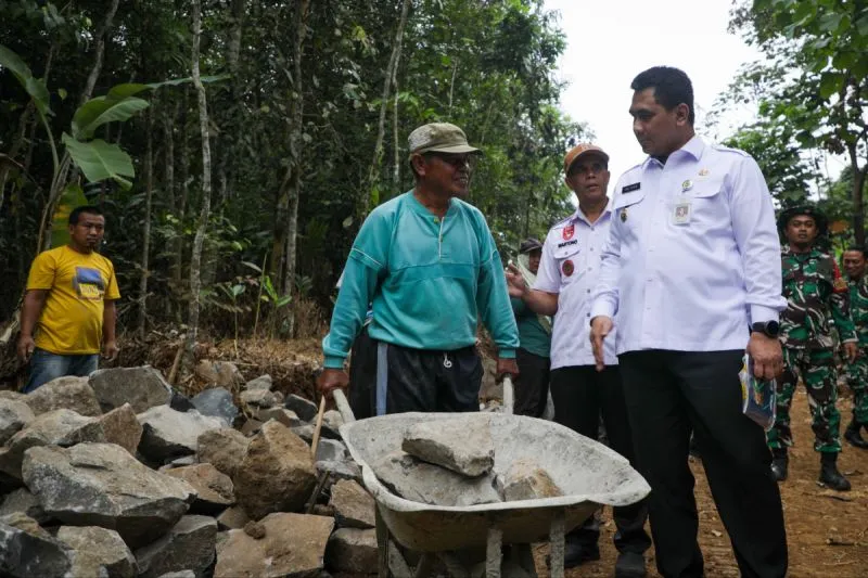 TMMD Percepat Pembangunan Desa dan Akses Ekonomi di Cilacap