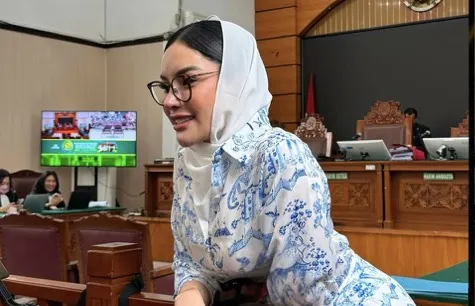 Nikita Mirzani Sindir Mantan Jampidsus Febrie Adriansyah