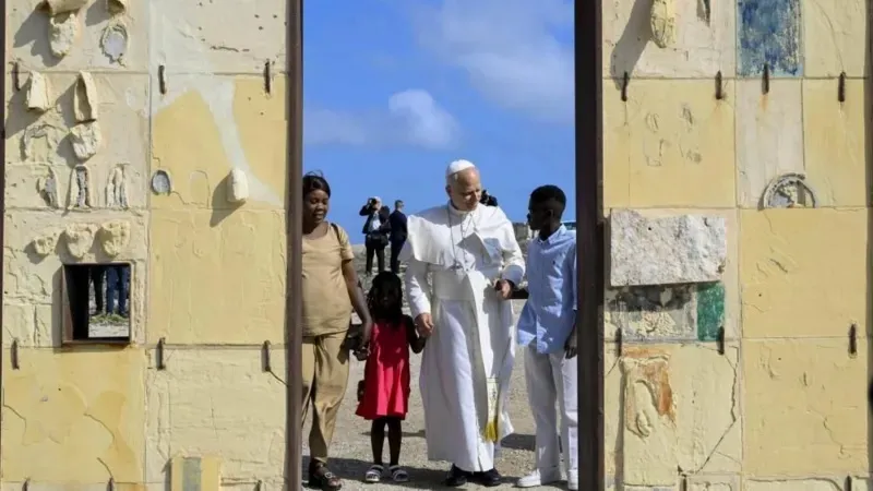 Paus Leo XIV Serukan Perlindungan Migran di Lampedusa