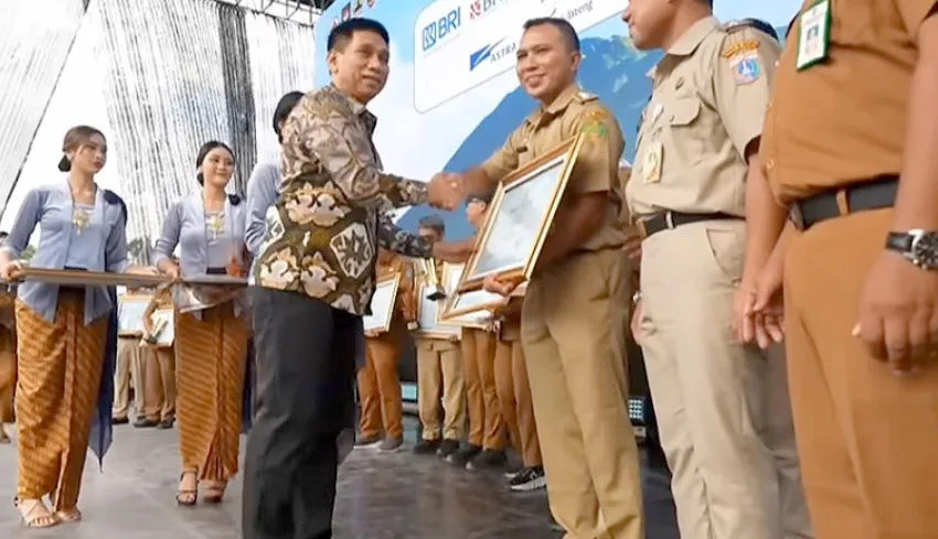 Kelurahan Baler Bale Agung Raih Juara II Lomba Kelurahan Tingkat Nasional 2025