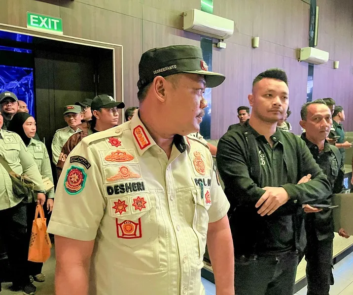 Satpol PP dan Komisi I DPRD Pekanbaru Lakukan Sidak Tempat Hiburan Malam