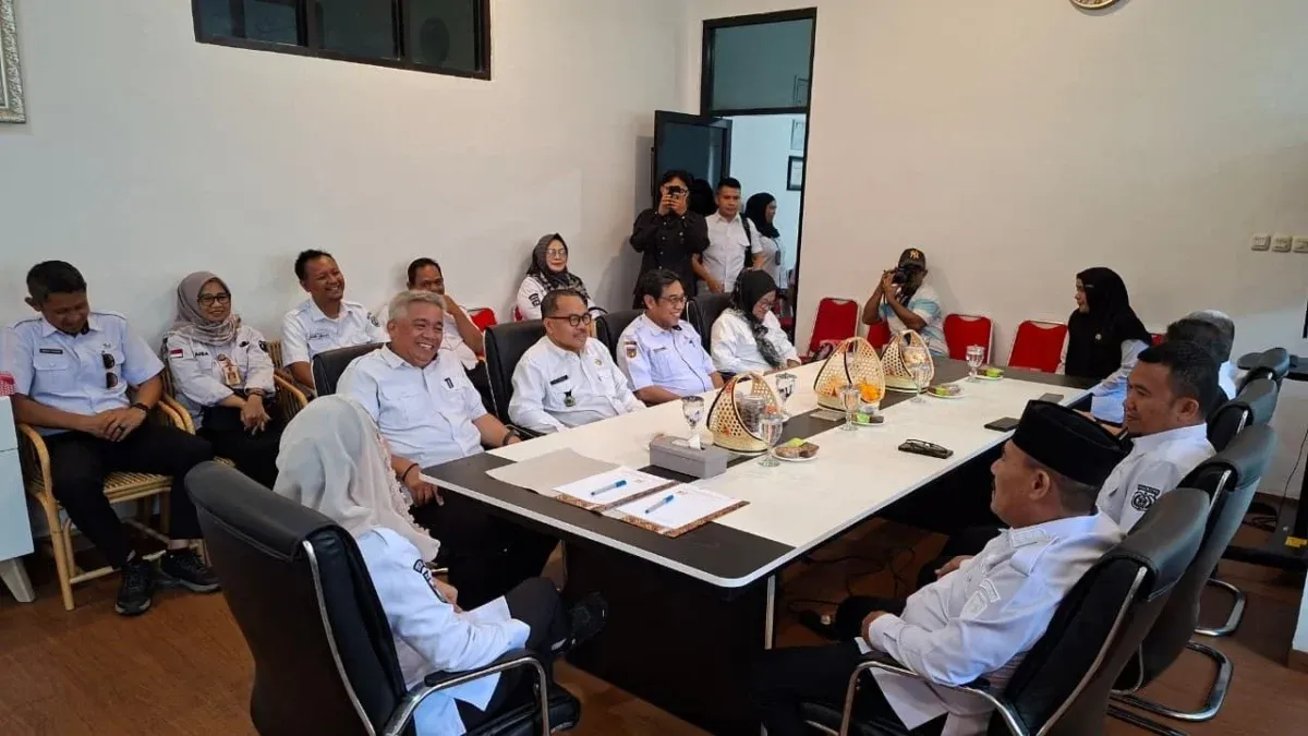 Pemkot Palu dan Pemkab Donggala Bahas Rencana Kerja Sama untuk Kesejahteraan Masyarakat