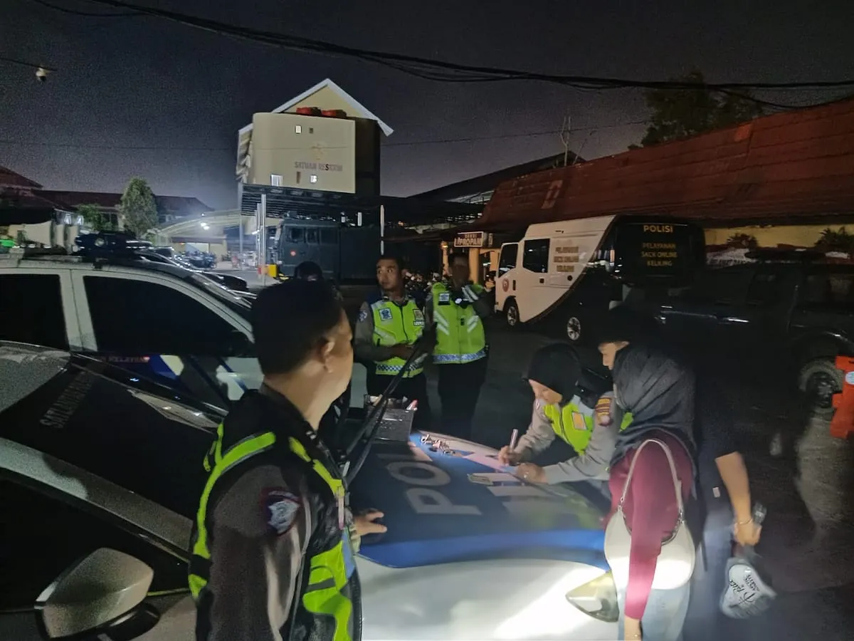 Patroli Malam Minggu, Satlantas Polresta Pontianak Antisipasi Balap Liar dan Pelanggaran Lalu Lintas