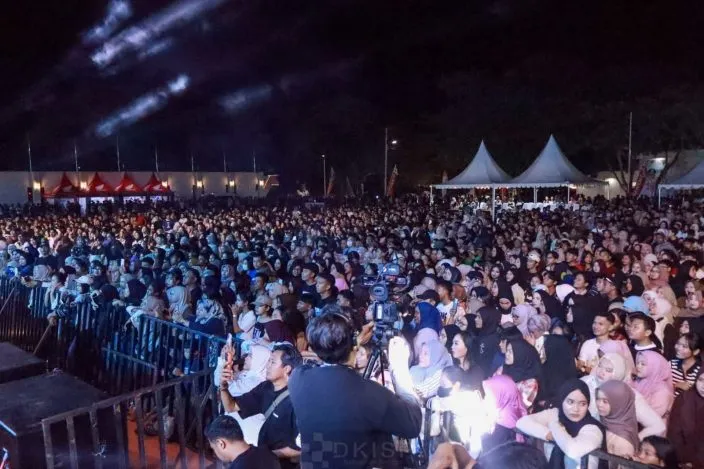 Konser Memukau dalam HUT ke-66 Kabupaten Banggai