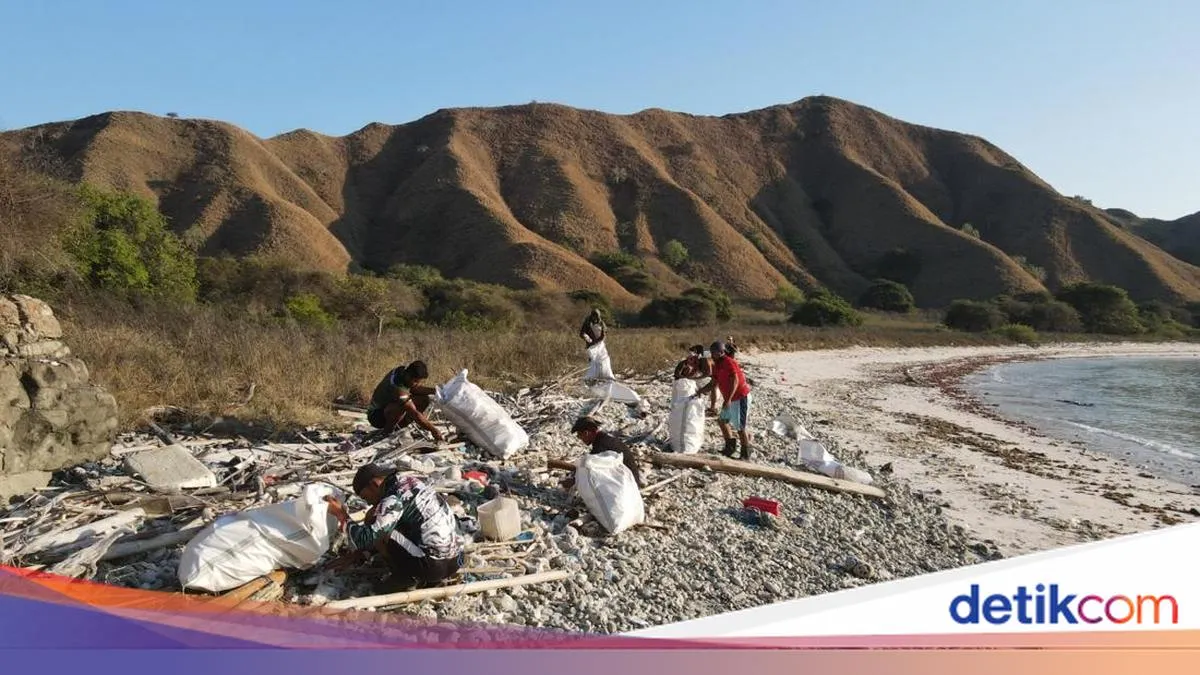 Penghargaan Terhadap Wisatawan Asing dalam Menjaga Kebersihan Pulau Padar