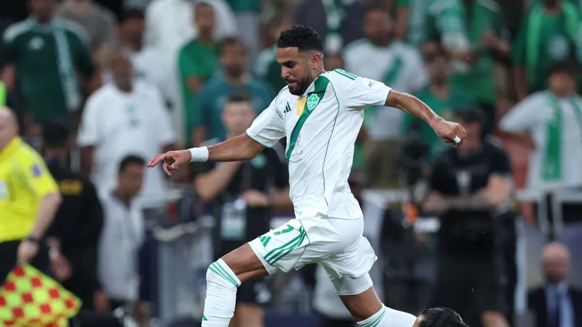 Kepergian Mahrez dari Al-Ahli: Dampak Perubahan Taktik Pelatih Jaissle