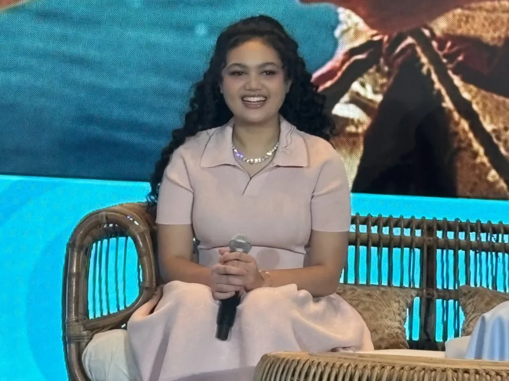 Amora Lemos Isi OST Film Moana, Kris Dayanti Bangga