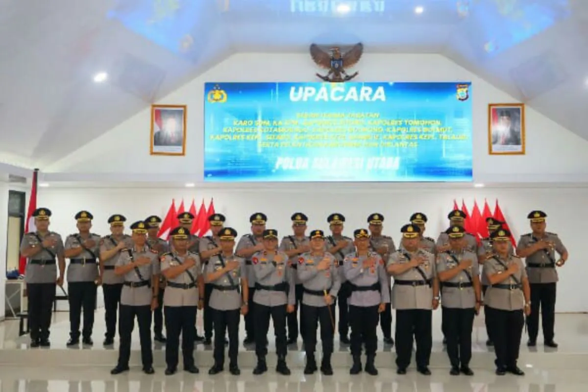 Sertijab Pejabat Utama dan Kapolres di Polda Sulut